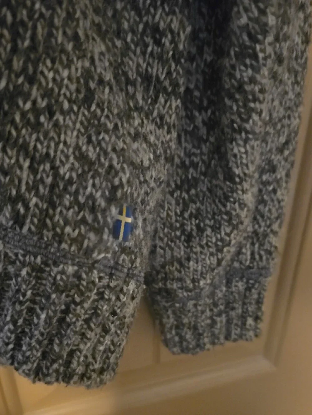Fjäll Räven Gray Wool Marled Knit Button Collar Sweater